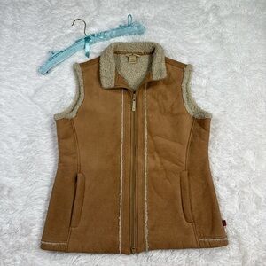 Woolrich Tan Sherpa-Lined Vest